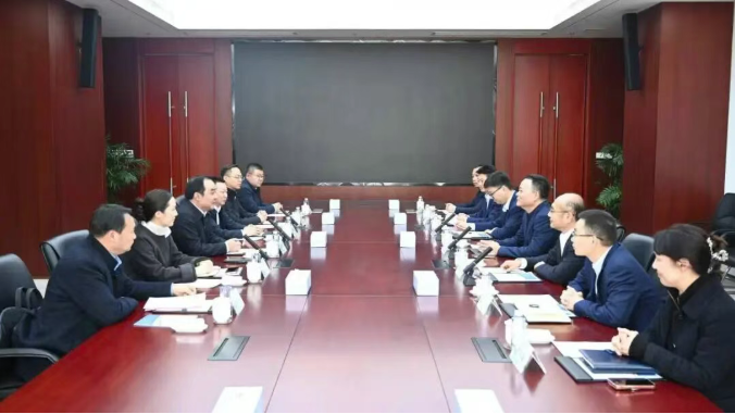 赵洪涛带队拜访金融机构