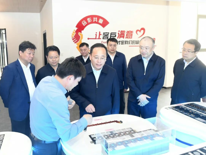 全市2026年第一次重特大产业项目攻坚拉练举行(图2)